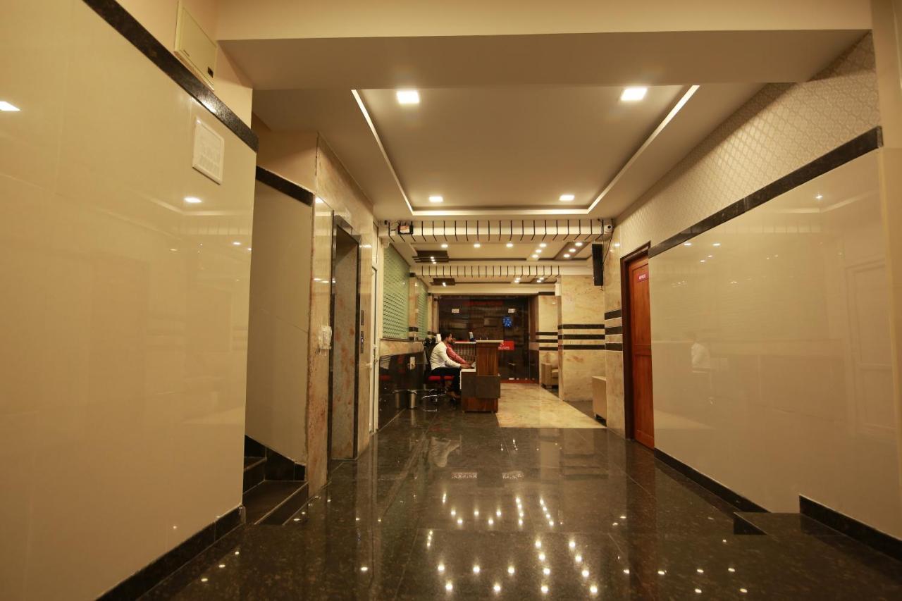 Hotel Apple Suites Bangalore Exterior foto