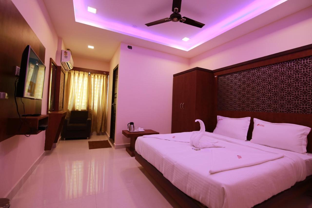 Hotel Apple Suites Bangalore Exterior foto