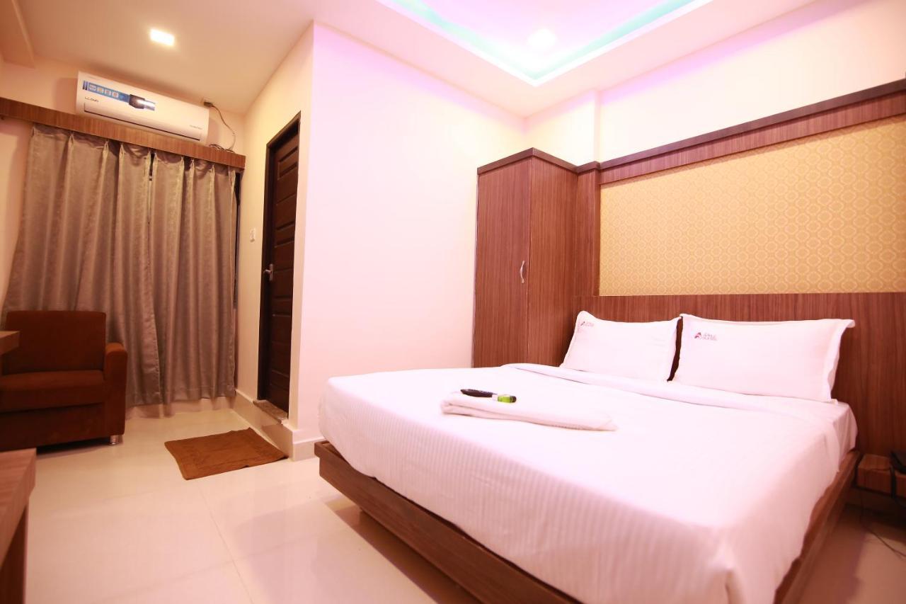 Hotel Apple Suites Bangalore Exterior foto